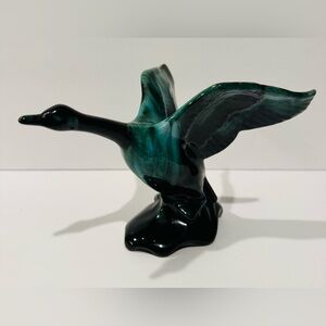 Vintage Blue Mountain Pottery Flying Canada Goose Decor
